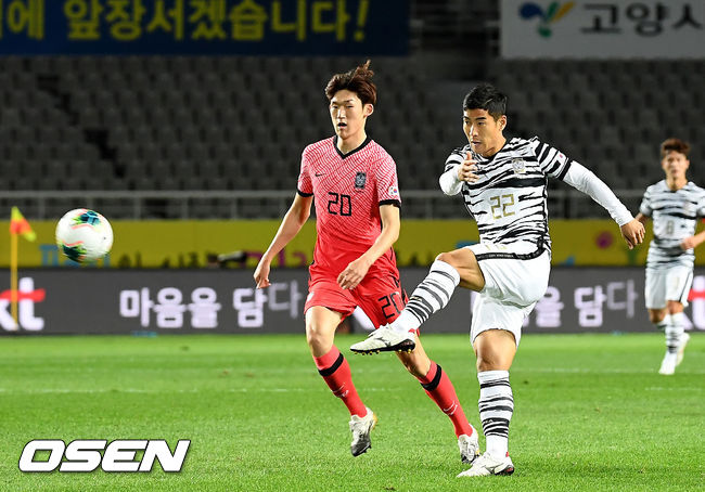 12일 오후 고양종합운동장에서 ‘2020 하나은행컵 축구국가대표팀 vs 올림픽대표팀 친선경기’ 2차전이 열렸다.후반 축구대표팀 이주용이 추가골을 넣고 있다./youngrae@osen.co.kr