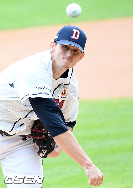 두산 외국인 투수 플렉센.