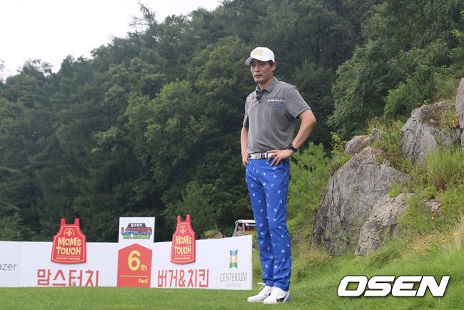 '맘스터치 레전드 빅매치 시즌6'에 참가한 최진철. 