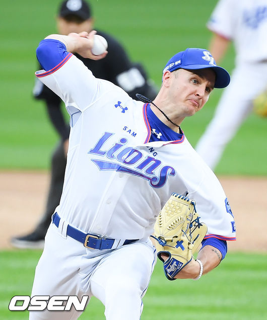 1회초 삼성 선발투수 뷰캐넌이 역투하고 있다./ soul1014@osen.co.kr