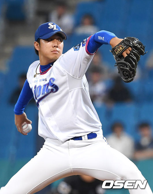 7회초 삼성 최충연이 역투하고 있다. /youngrae@osen.co.kr