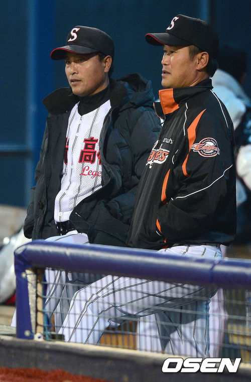송진우-장종훈 코치/youngrae@osen.co.kr