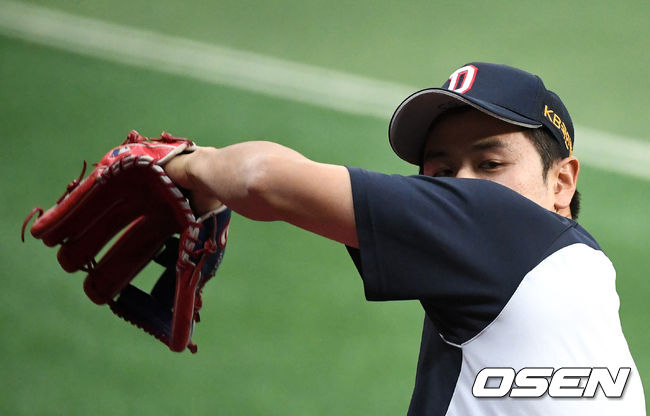 두산 최주환이 훈련을 하고 있다./jpnews@osen.co.kr