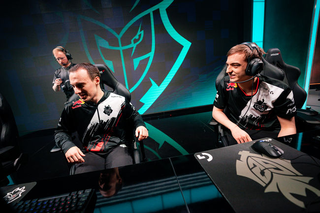 '퍽즈' 루카 페르코비치(왼쪽)와 '캡스' 라스무스 뷘터. /라이엇 게임즈 플리커.