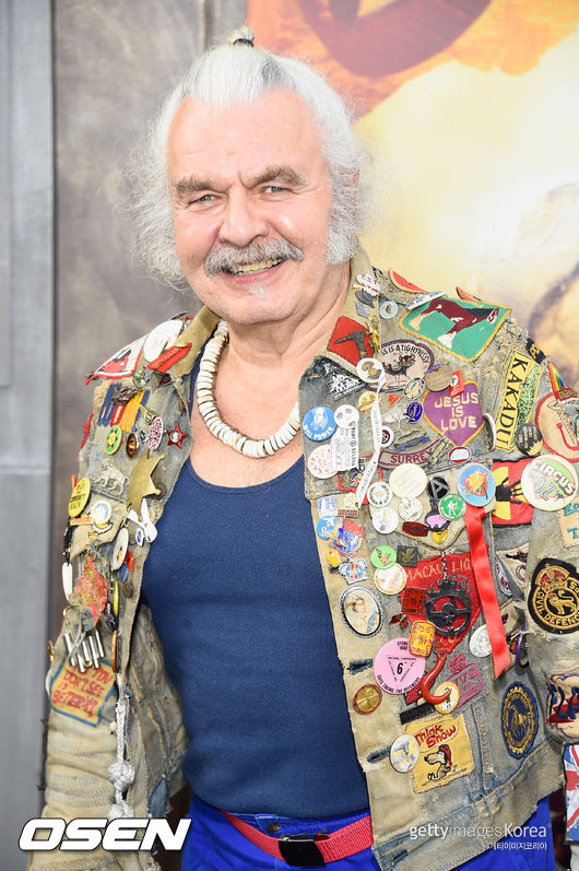 attends the premiere of Warner Bros. Pictures' "Mad Max: Fury Road" at TCL Chinese Theatre on May 7, 2015 in Hollywood, California.