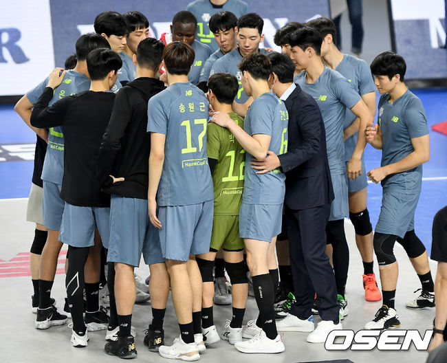 현대캐피탈 선수단.