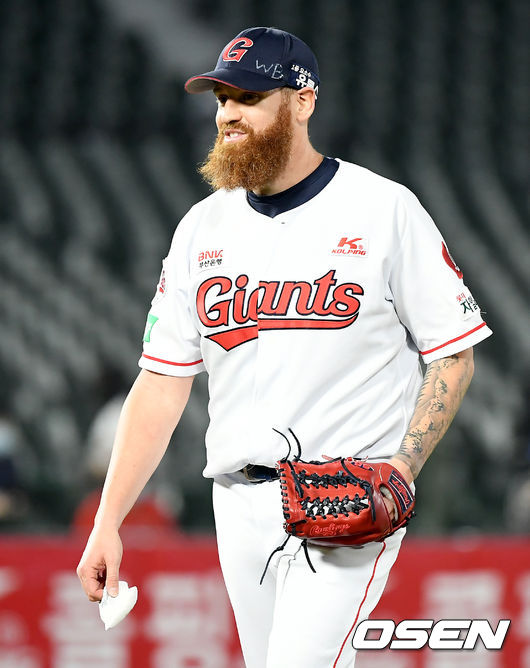 201013 롯데 스트레일리./ksl0919@osen.co.kr