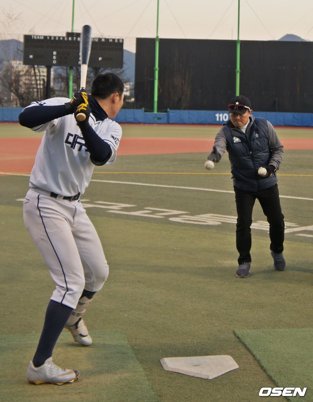 재능기부 활동에 나선 박흥식 전 KIA 퓨처스 감독 /what@osen.co.kr