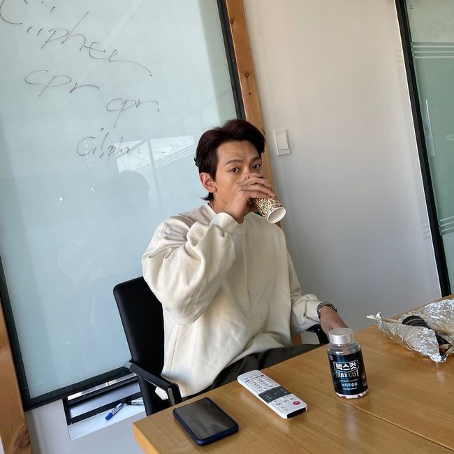 비 인스타그램