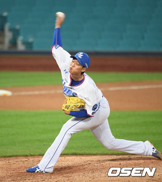 9회초 삼성 정인욱이 역투하고 있다./ soul1014@osen.co.kr