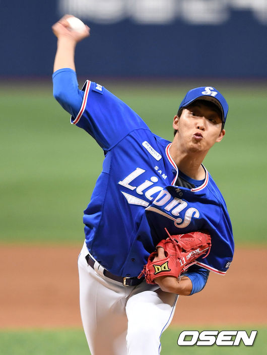 삼성 정인욱이 역투하고 있다./sunday@osen.co.kr