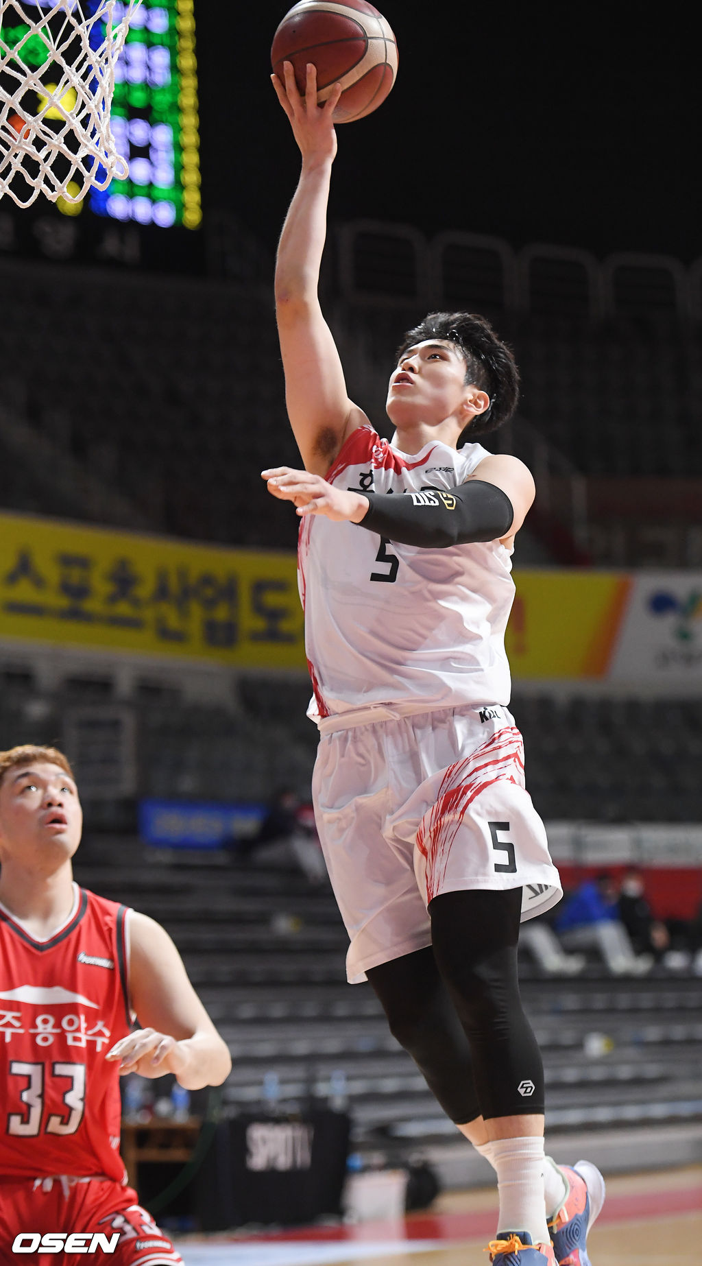 3쿼터 KGC 변준형이 속공에 성공하고 있다./rumi@osen.co.kr