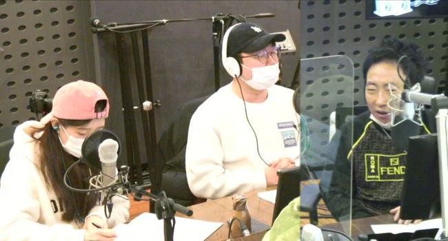 '라디오쇼' 방송화면 캡처