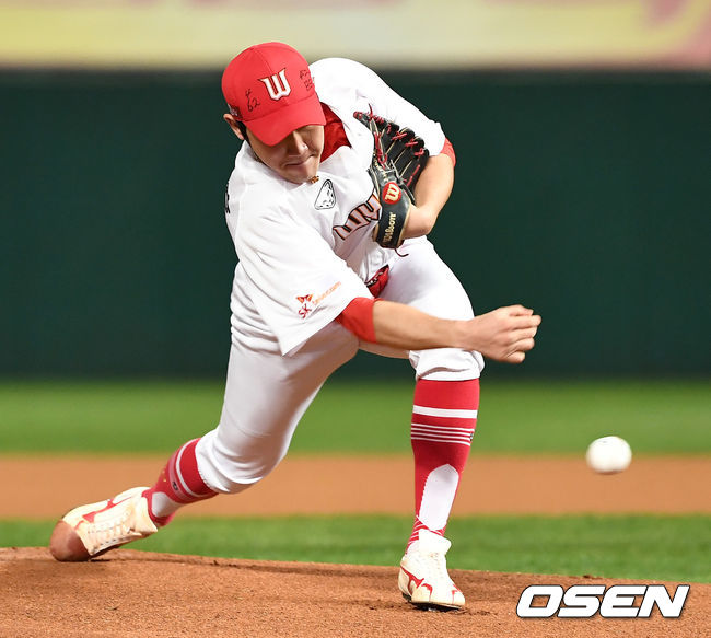 SK 잠수함 투수 박종훈.