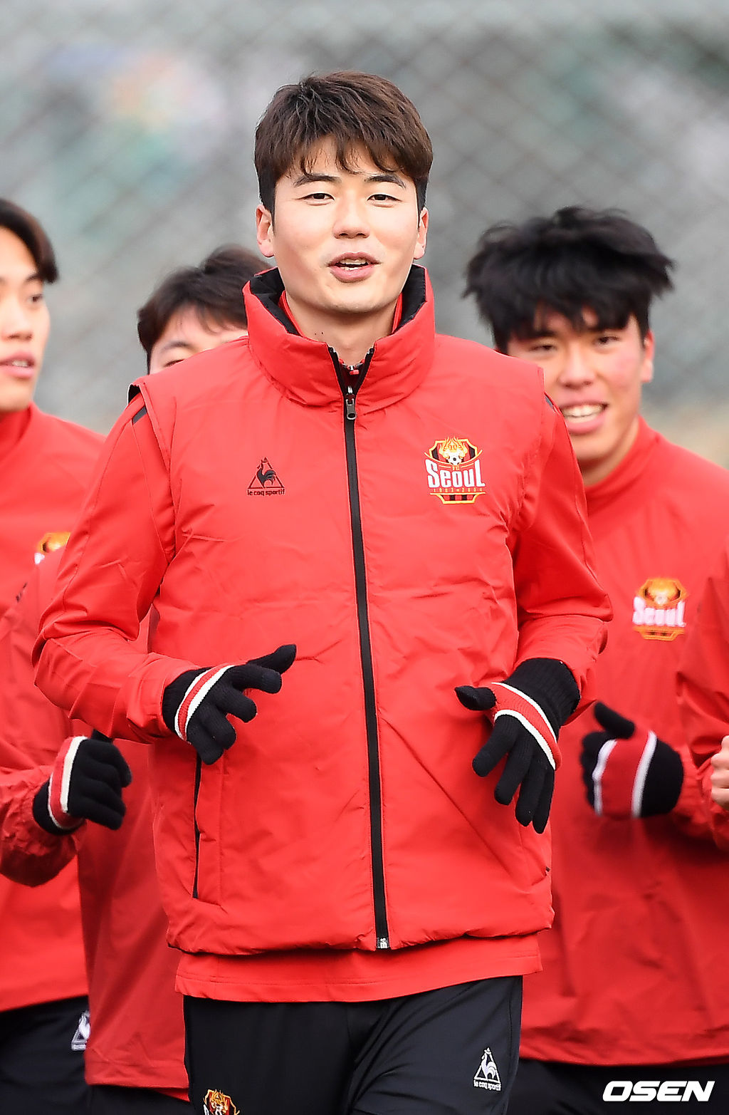 FC서울 기성용이 동료들과 훈련을 하고 있다. /youngrae@osen.co.kr