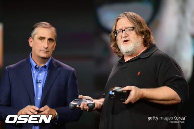 [사진] 밸브(Valve) CEO 게이브 뉴웰(우) /ⓒGettyimages(무단전재 및 재배포 금지)