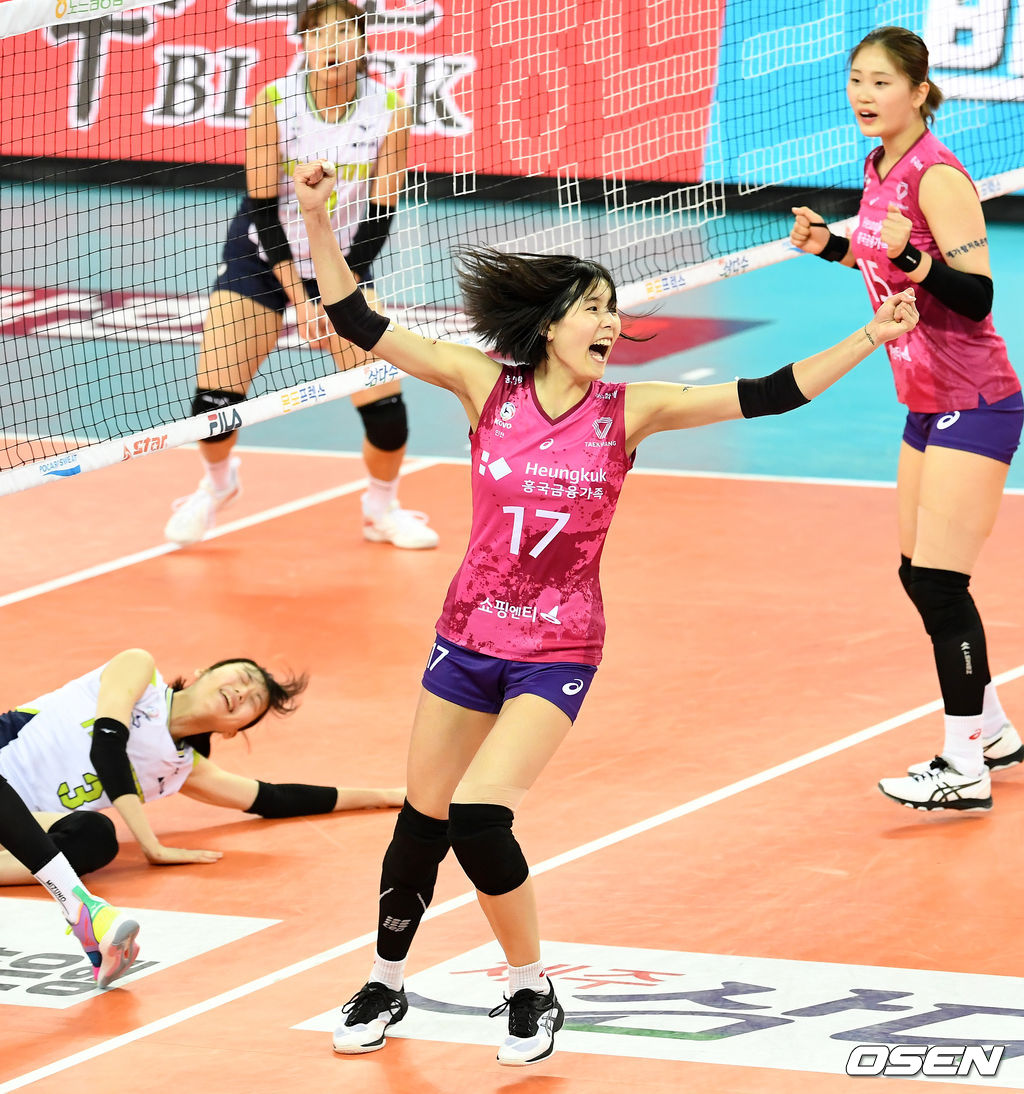 흥국생명 이재영이 득점에 기뻐하고 있다. / dreamer@osen.co.kr