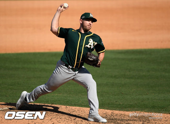 [사진] 리그 정상급 마무리 투수 리안 헨드릭스가 화이트삭스 유니폼을 입었다. ⓒGettyimages(무단전재 및 재배포 금지)