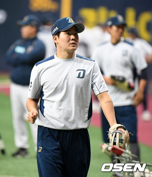 NC 박민우가 훈련을 준비하고 있다./jpnews@osen.co.kr