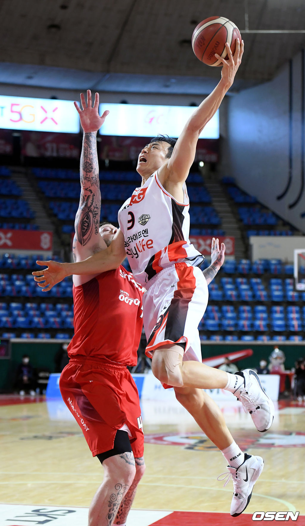 4쿼터 KT 김영환이 슛을 시도하고 있다. /cej@osen.co.kr