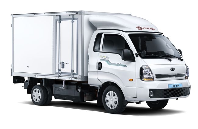 봉고 III EV 내장탑차.