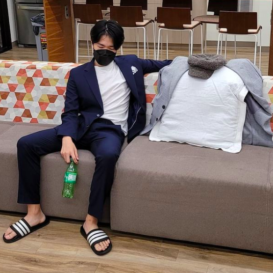 김민국