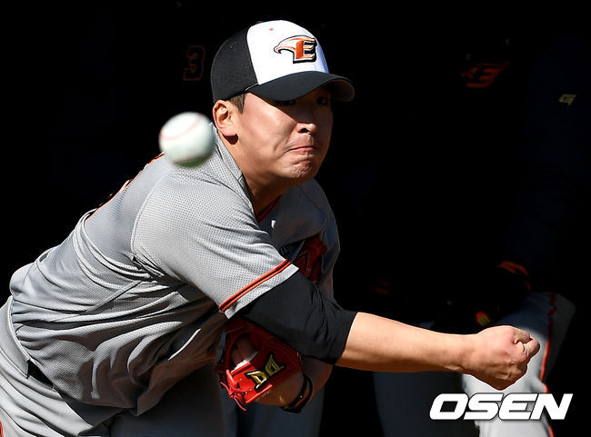 한화 강재민이 불펜피칭을 하고 있다. / dreamer@osen.co.kr