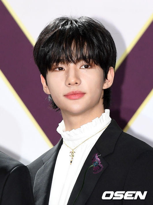 스트레이키즈 현진
