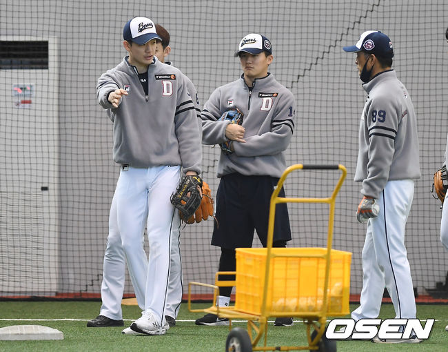 안재석이 수비 훈련을 하고 있다. /youngrae@osen.co.kr 