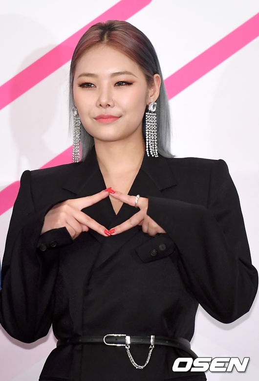 가수 치타가 11일 오후 서울 논현동 임피리얼 팰리스 서울에서 열린 Mnet 예능 '프로듀스48' 제작발표회에 참석해 포토타임을 갖고 있다. / youngrae@osen.co.kr
