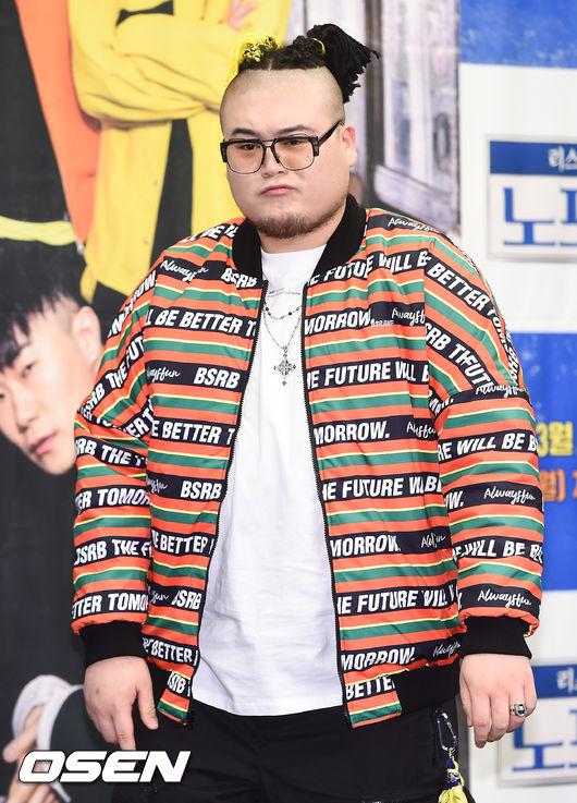 킬라그램이 포즈를 취하고 있다. / soul1014@osen.co.kr