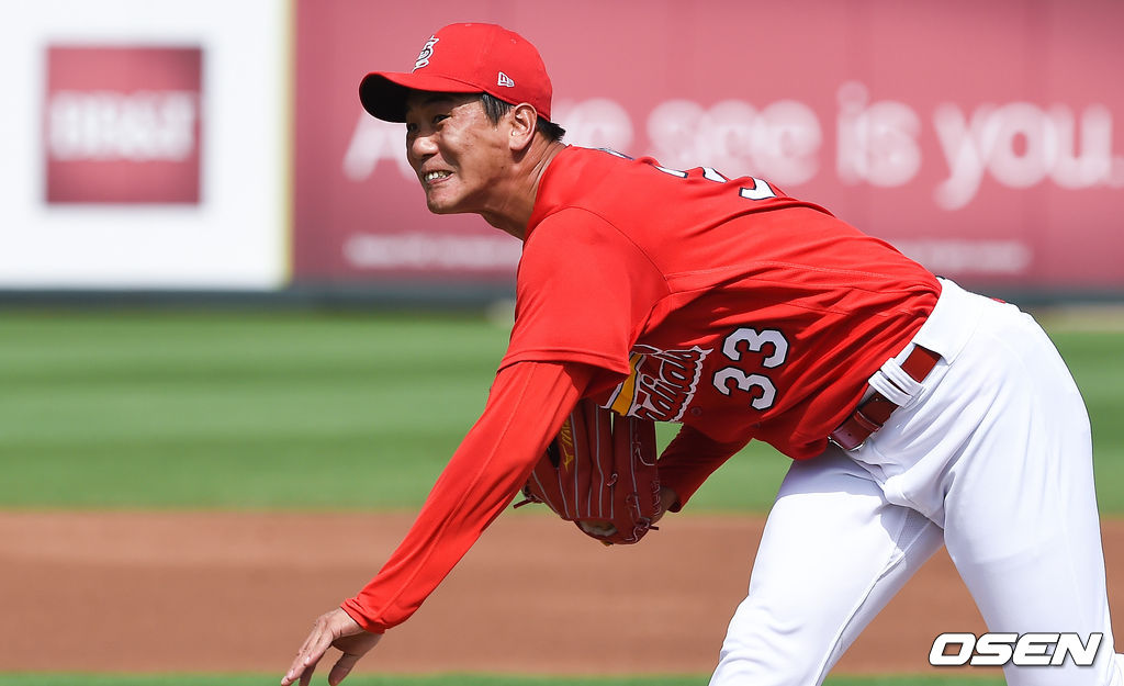 세인트루이스 선발투수 김광현이 역투하고 있다/ soul1014@osen.co.kr