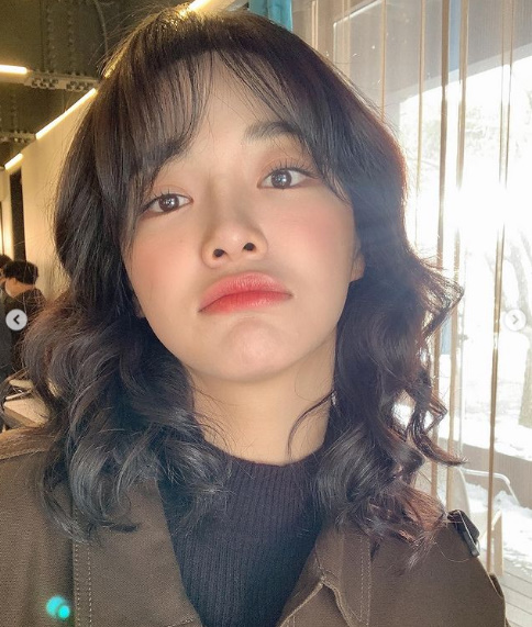 김세정 SNS