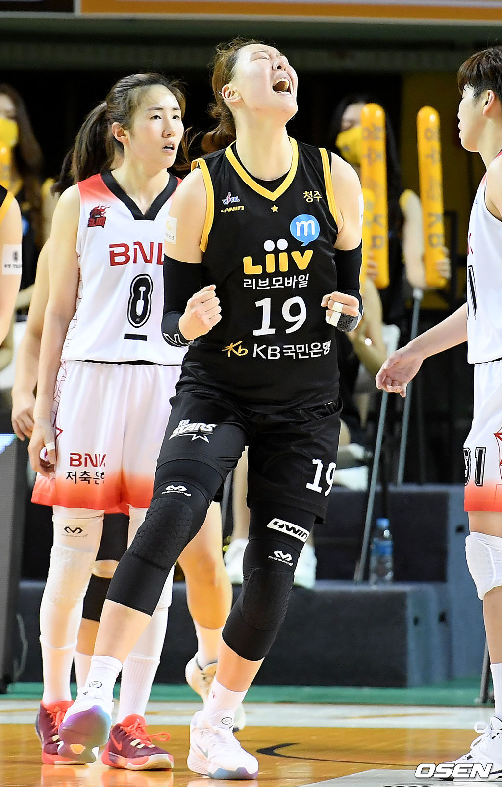 올시즌 전 경기 더블더블을 기록한 박지수