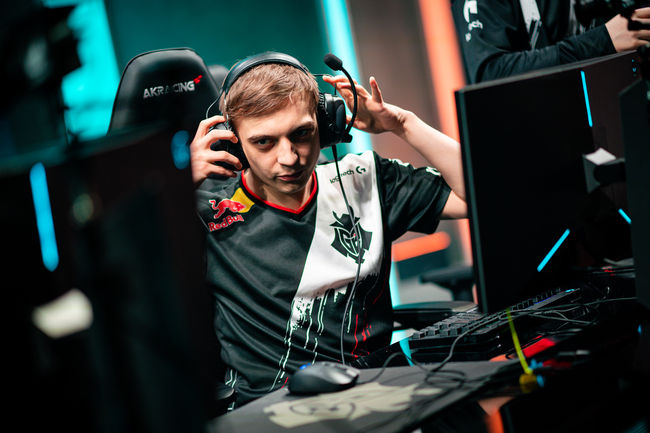 라이엇 게임즈 플리커.