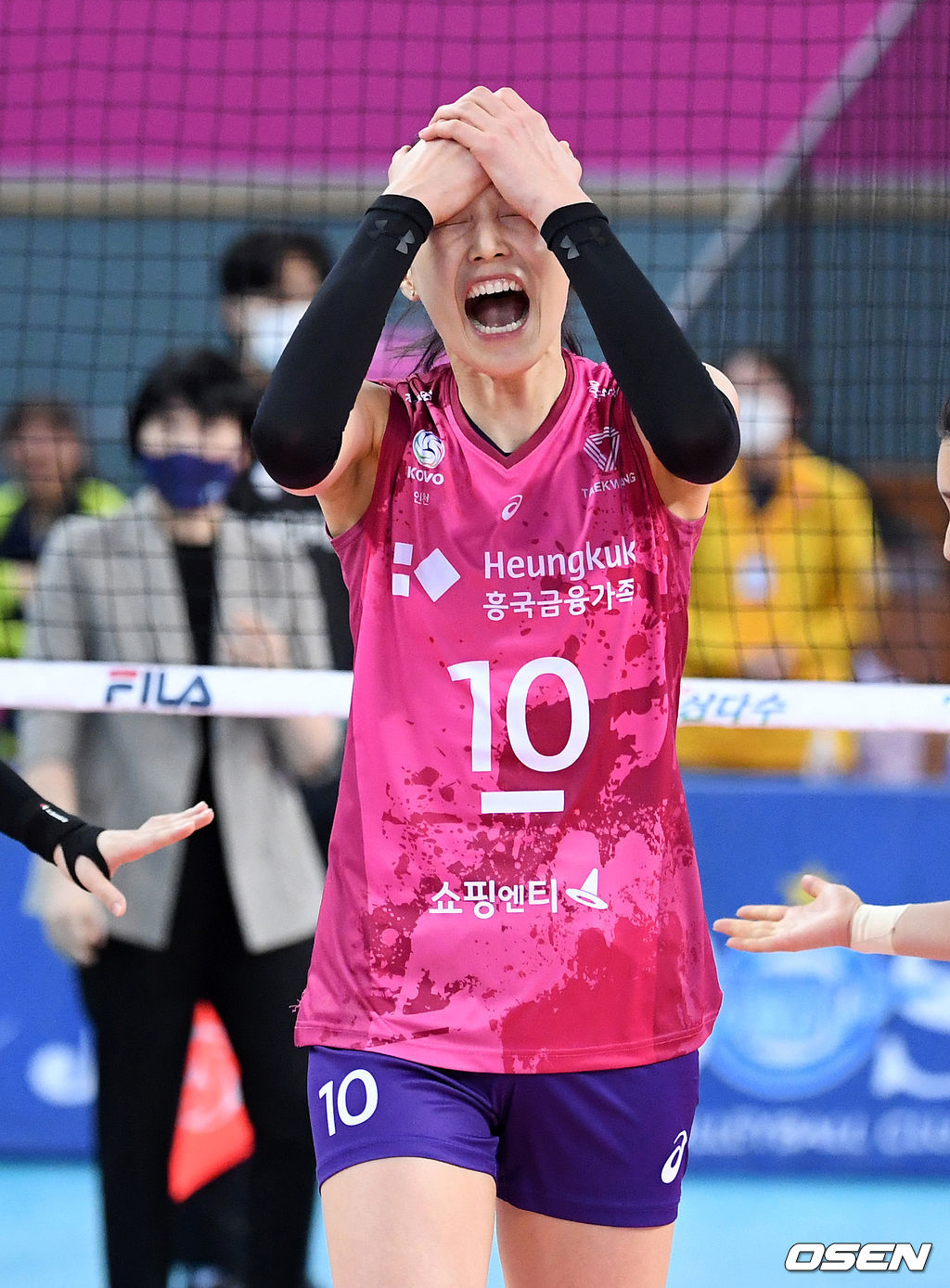 4세트 흥국생명 김연경이 공격 실패에 아쉬워하고 있다. /sunday@osen.co.kr