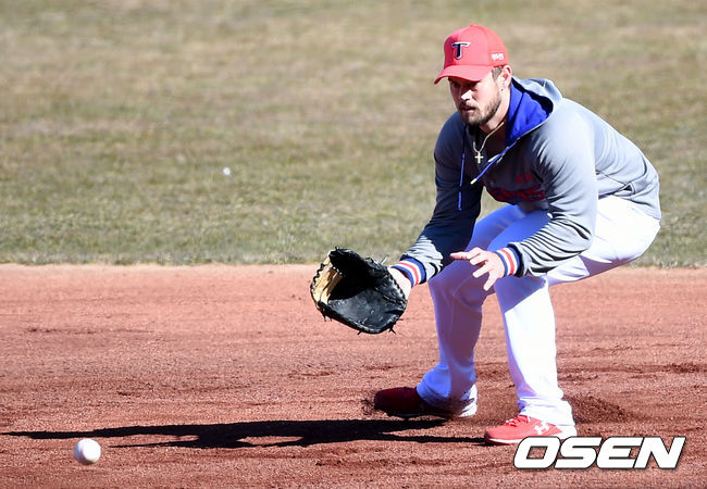 KIA 터커가 수비 훈련을 하고 있다./ksl0919@osen.co.kr