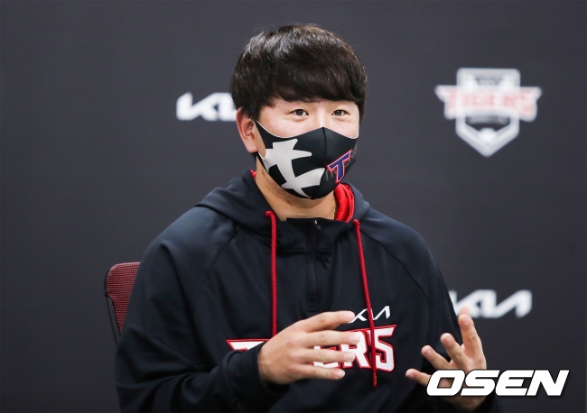 인터뷰에 응하고 있는 이우성./KIA 타이거즈 제공