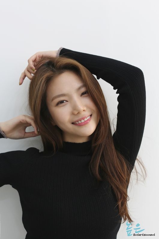 높은엔터테인먼트 제공