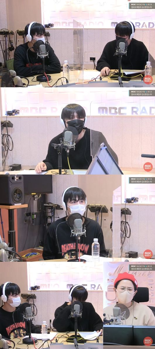 보이는 라디오