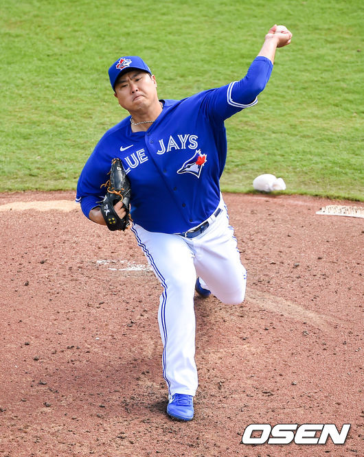 토론토 선발투수 류현진이 역투하고 있다. /soul1014@osen.co.kr