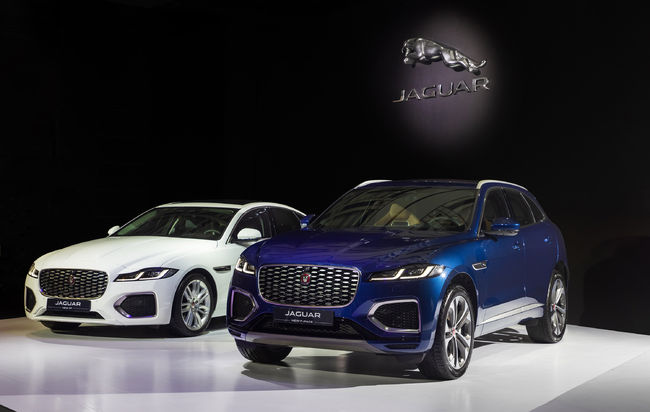 재규어 뉴 XF와 뉴 F-PACE.