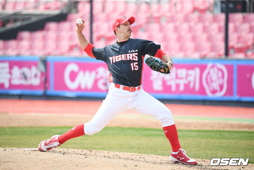 2회말 KIA 선발투수 멩덴이 역투하고 있다 / soul1014@osen.co.kr