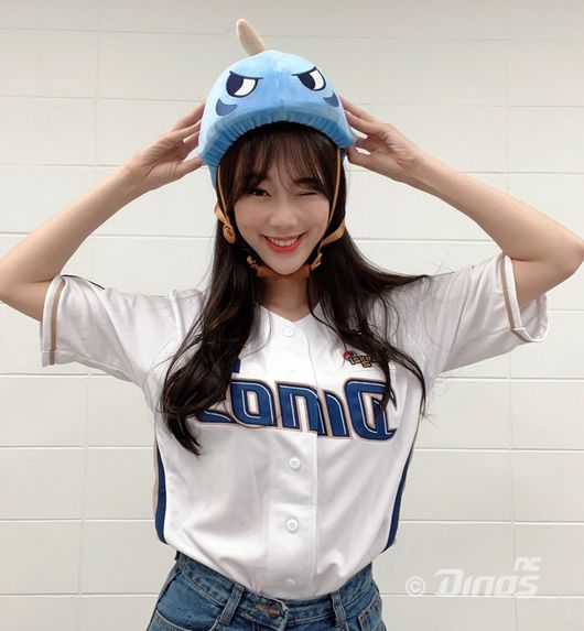[사진] 지난해까지 SK 와이번스(현 SSG 랜더스)에서 활동하던 이미래 치어리더가 2021시즌부터 NC 다이노스 유니폼을 입고 응원한다. / NC 제공