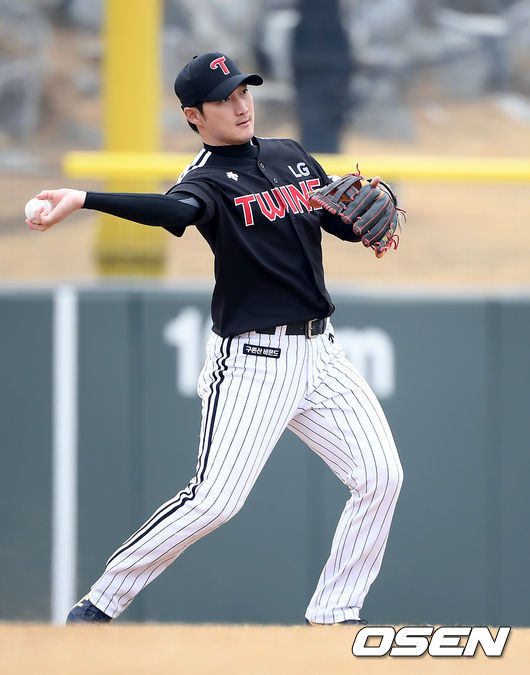 LG 이상호가 훈련을 하고 있다. /cej@osen.co.kr