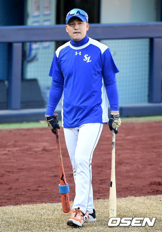 13일 오후 대구삼성라이온즈파크에서 삼성 라이온즈가 2021 스프링캠프 훈련을 가졌다.삼성 김상수가 타격훈련을 하고 있다./ksl0919@osen.co.kr