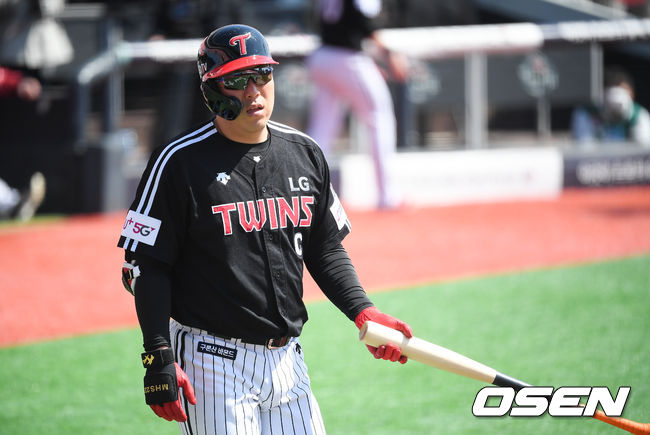 LG 김현수가 타석에 들어서고 있다. / soul1014@osen.co.kr