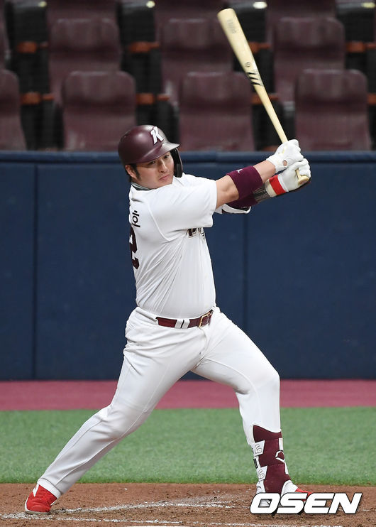 3회말 2사 3루 키움 박병호가 적시타를 때려내고 있다. /youngrae@osen.co.kr 