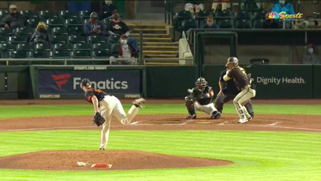 [사진] 김하성이 25일 샌프란시스코전에서 4회 삼진을 당하는 순간 /MLB TV