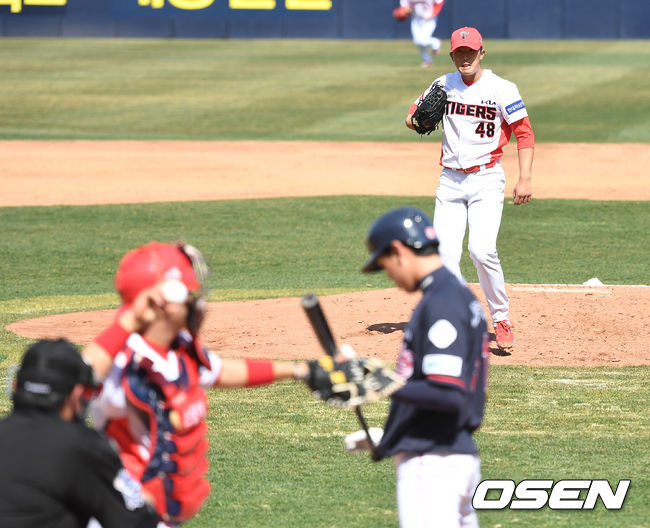 25일 광주 시범경기 5회초 2사 주자없는 상황 KIA 선발 이의리가 롯데 나승엽을 삼진으로 잡아내고 있다. / dreamer@osen.co.kr